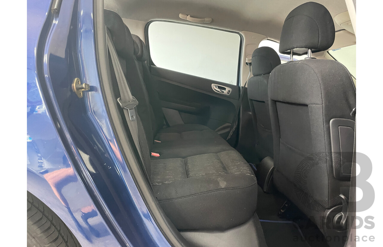 05/2005 Peugeot 307 XSR  5d Hatchback Blue 2.0L