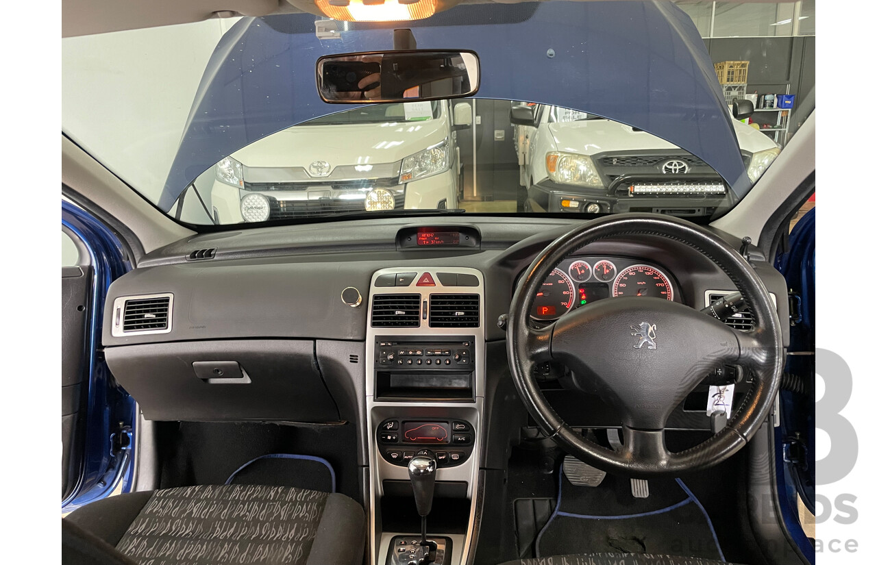05/2005 Peugeot 307 XSR  5d Hatchback Blue 2.0L