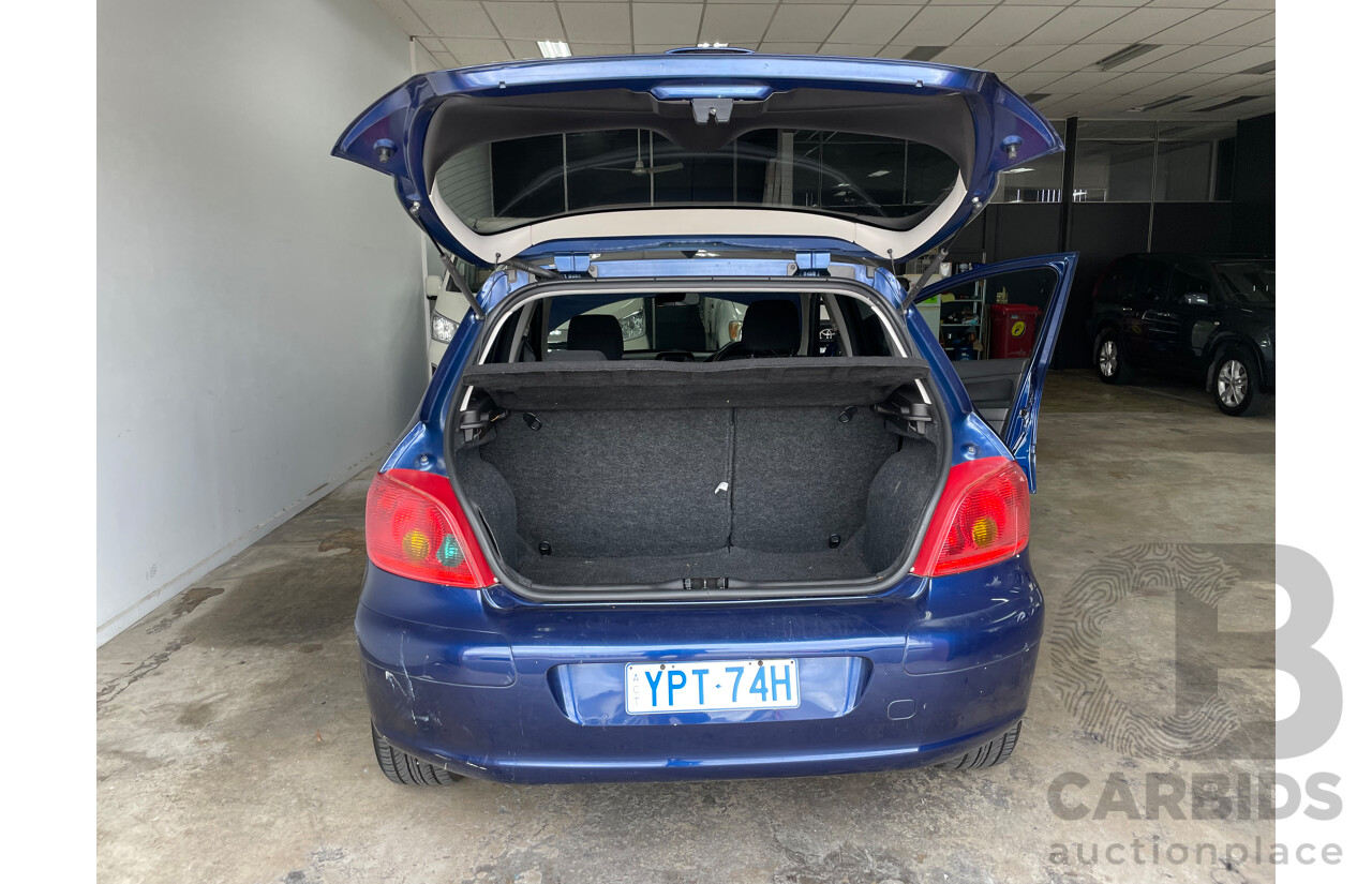 05/2005 Peugeot 307 XSR  5d Hatchback Blue 2.0L