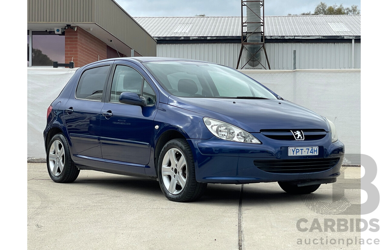 05/2005 Peugeot 307 XSR  5d Hatchback Blue 2.0L