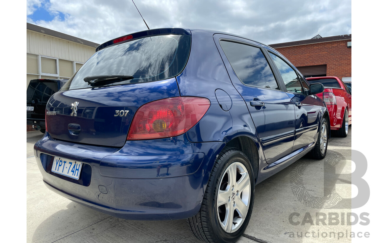 05/2005 Peugeot 307 XSR  5d Hatchback Blue 2.0L
