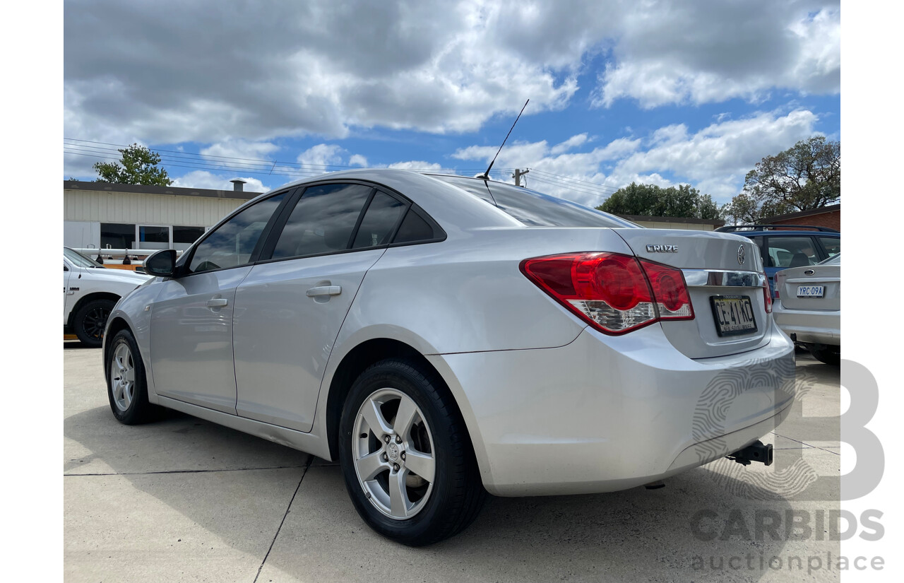 11/2010 Holden Cruze CD FWD JG 4D Sedan Silver 1.8L