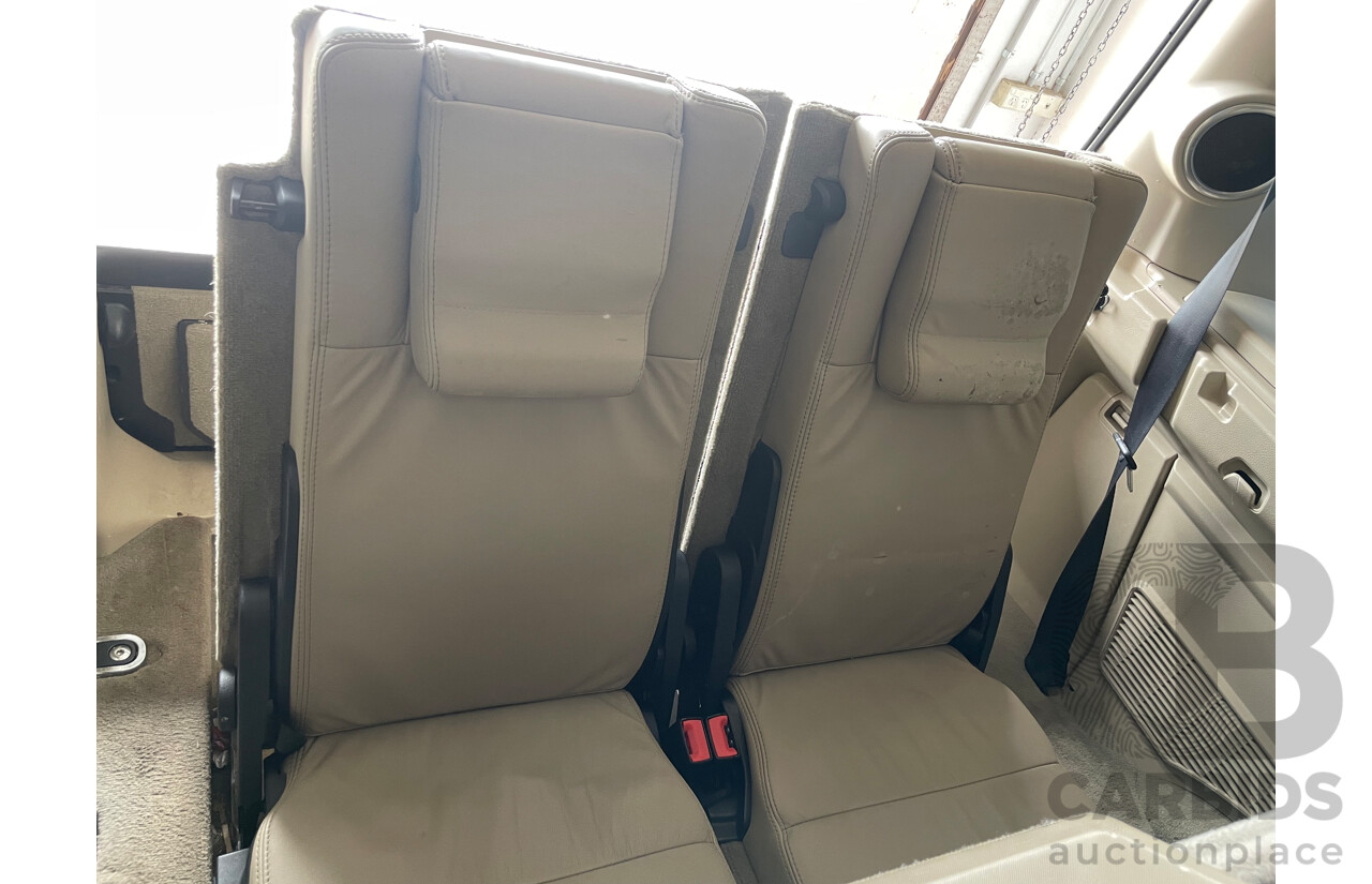 12/09 Land Rover Discovery 4 5.0 V8 4x4 MY10 4D Wagon Black 5.0L