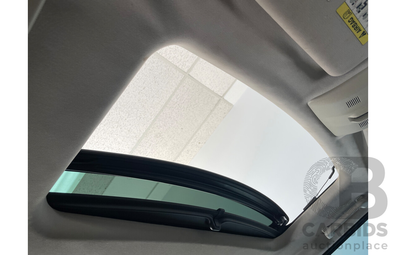 12/09 Land Rover Discovery 4 5.0 V8 4x4 MY10 4D Wagon Black 5.0L