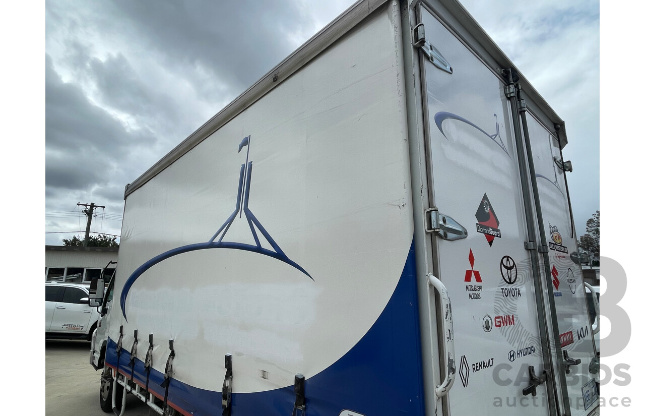 07/2007 Isuzu NPR200 Curtainsider