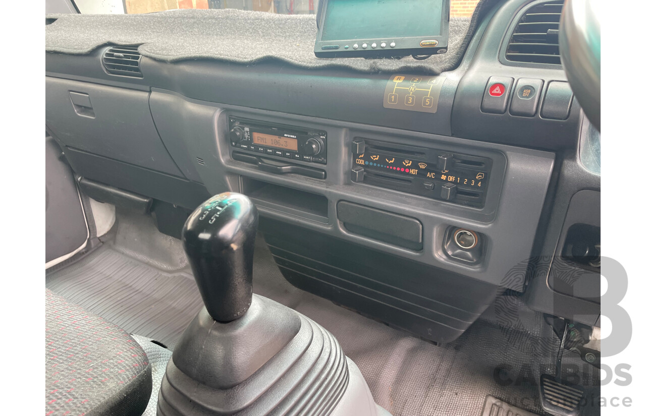 07/2007 Isuzu NPR200 Curtainsider