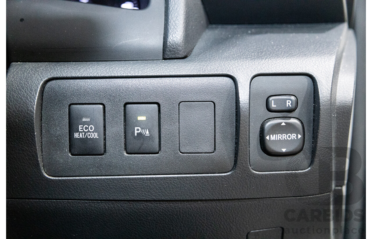 07/2011 Toyota Camry Hybrid AHV40R 4d Sedan White 2.4L