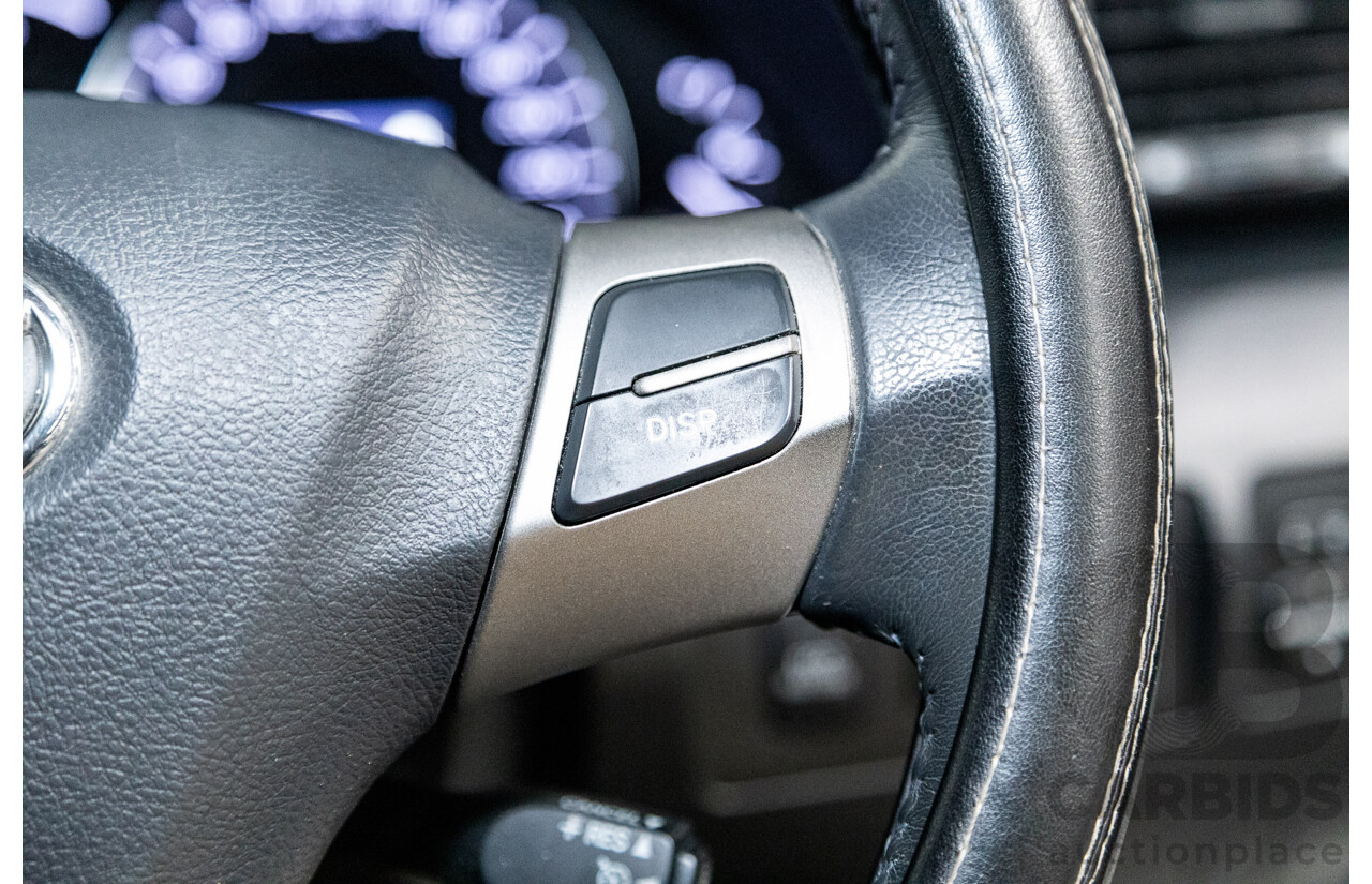 07/2011 Toyota Camry Hybrid AHV40R 4d Sedan White 2.4L