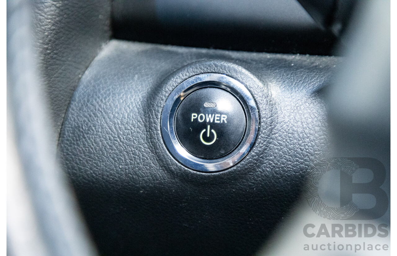 07/2011 Toyota Camry Hybrid AHV40R 4d Sedan White 2.4L