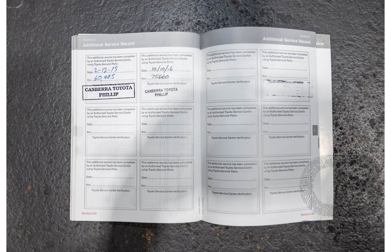 07/2011 Toyota Camry Hybrid AHV40R 4d Sedan White 2.4L