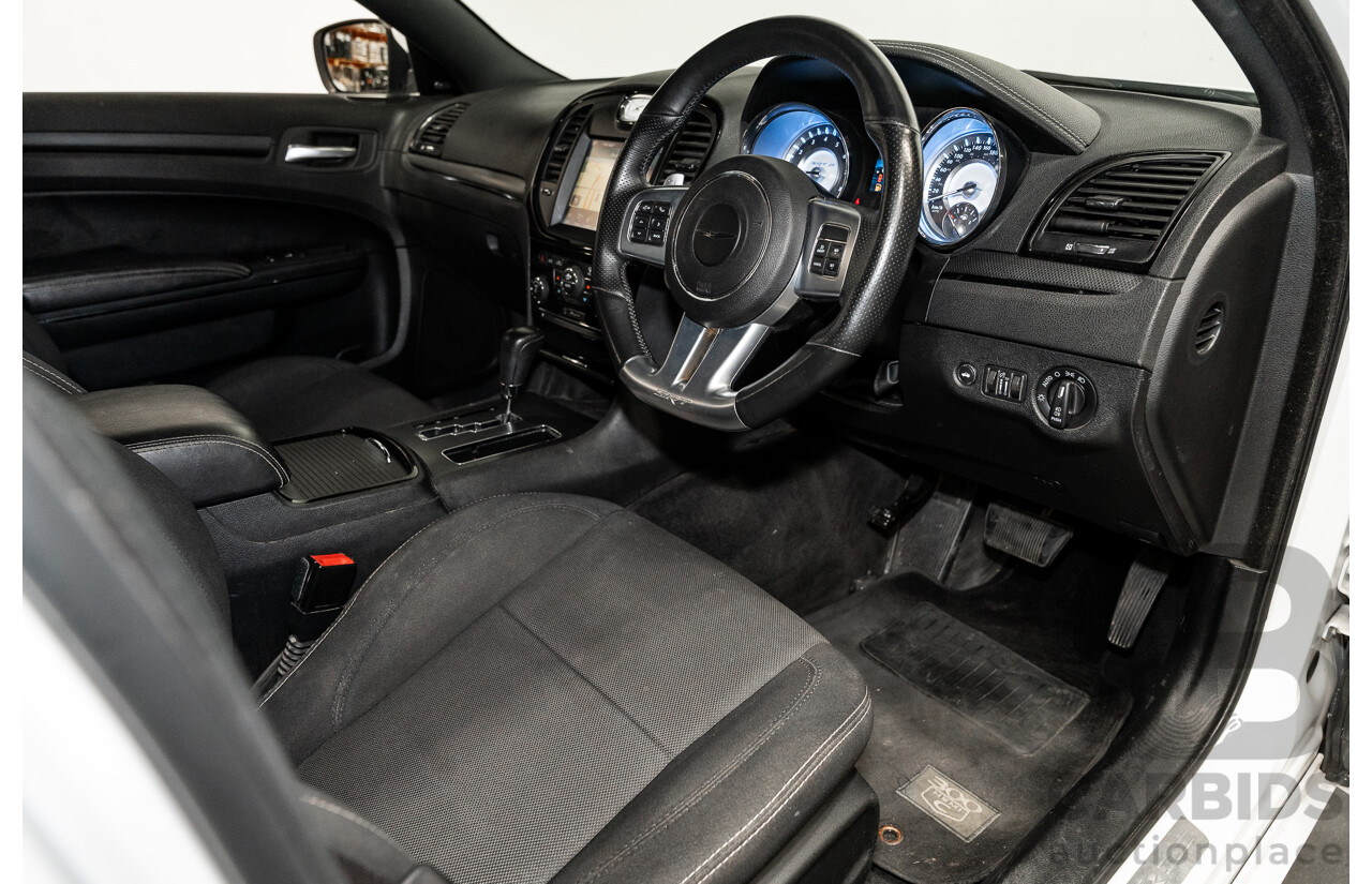 08/2013 Chrysler 300 SRT8 Core RWD 4D Sedan White V8 6.4L