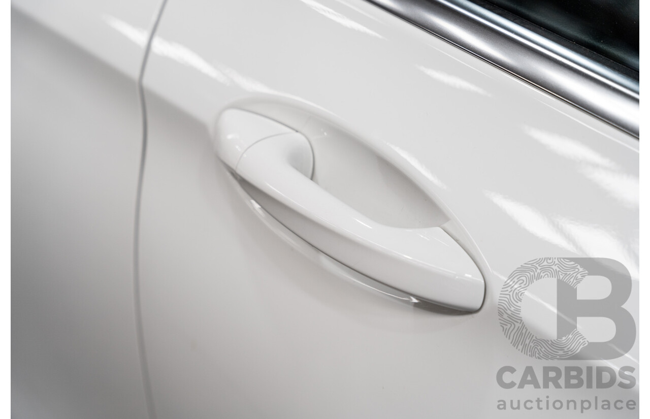 11/2017 Mercedes-Benz E220d RWD 213 4d Sedan Polar White 2.0L