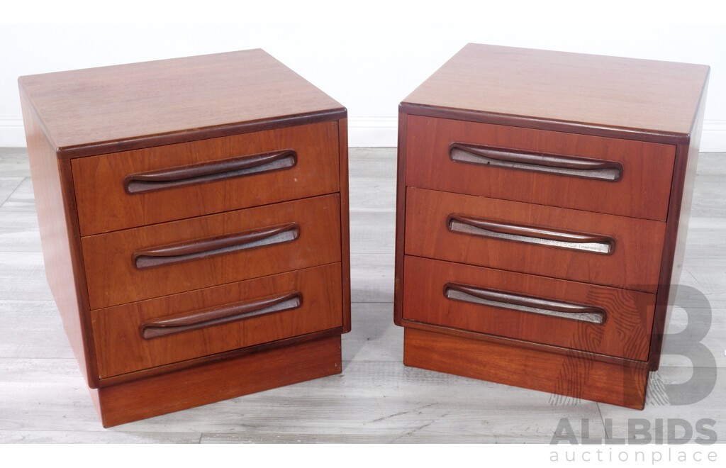 Mid Century Pair of G-Plan 'Fresco' Bedside Chest of Drawers