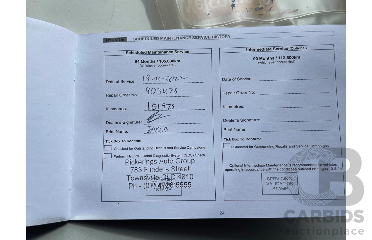 9/2013 Hyundai i30 SR GD MY14 5d Hatchback Black 2.0L