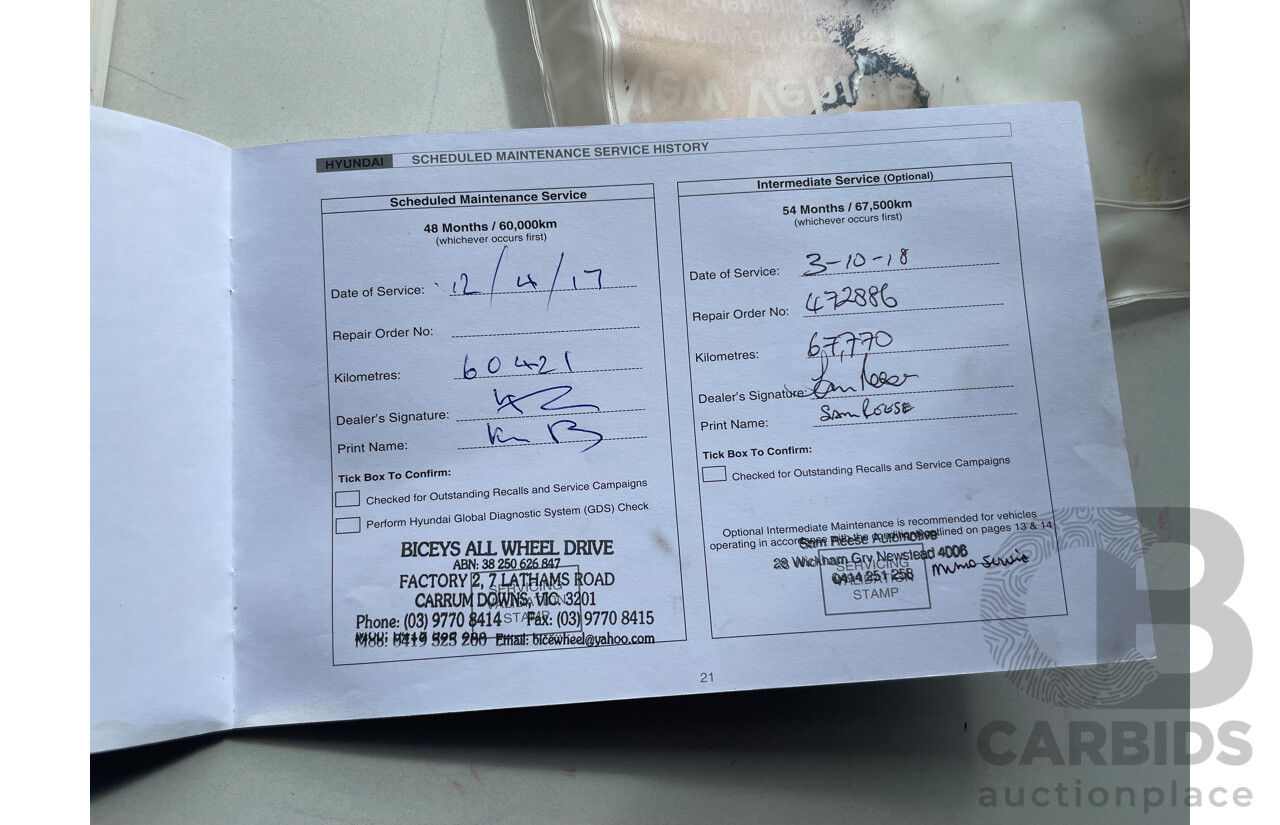 9/2013 Hyundai i30 SR GD MY14 5d Hatchback Black 2.0L