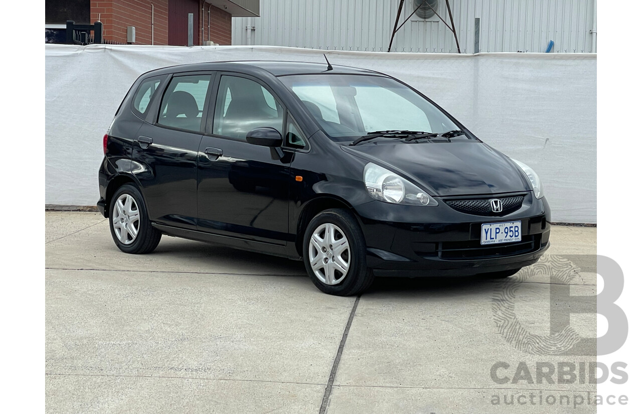 9/2006 Honda Jazz GLi MY06 5d Hatchback Black 1.3L