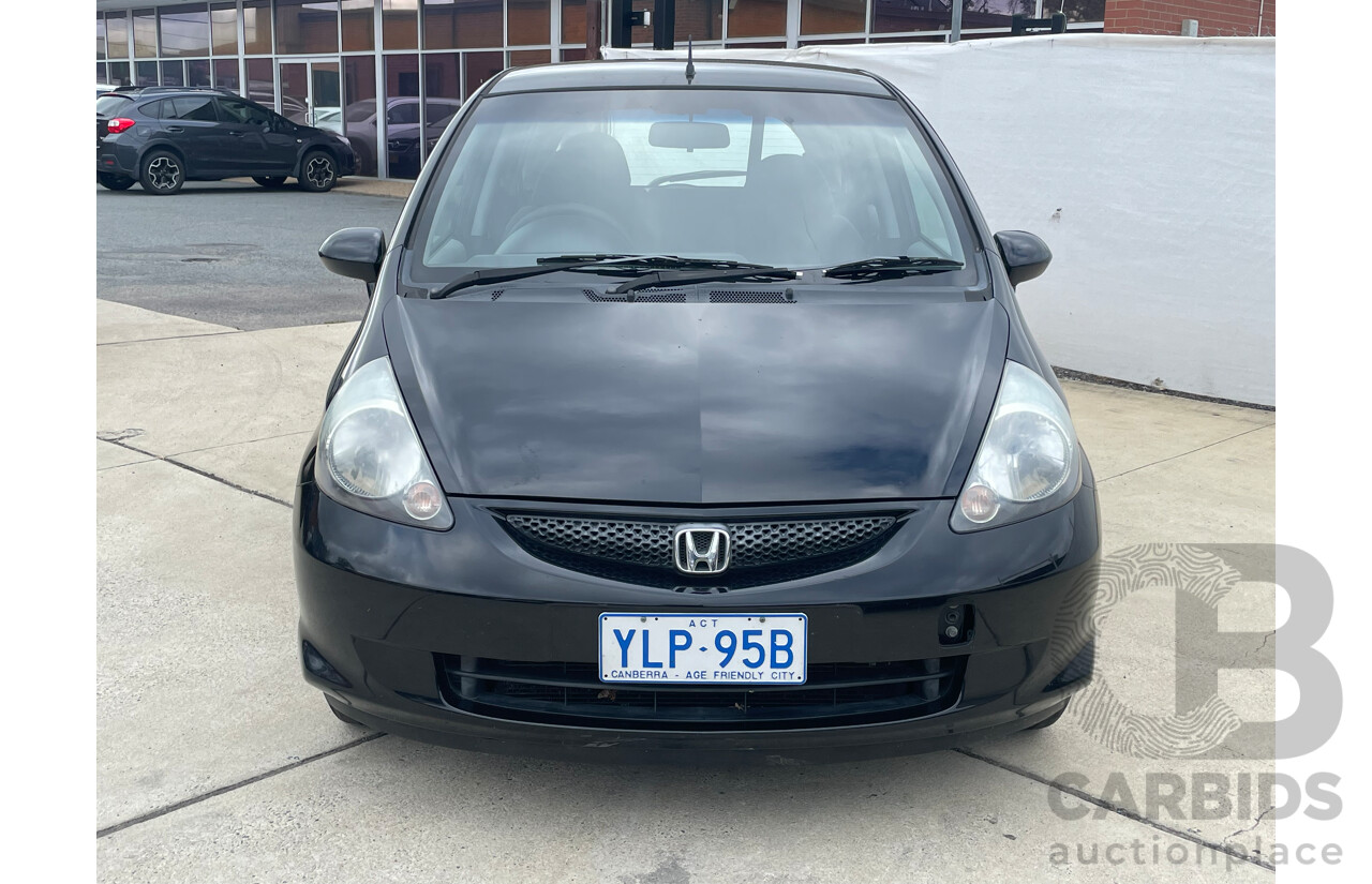 9/2006 Honda Jazz GLi MY06 5d Hatchback Black 1.3L