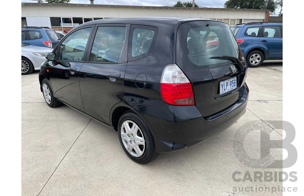 9/2006 Honda Jazz GLi MY06 5d Hatchback Black 1.3L