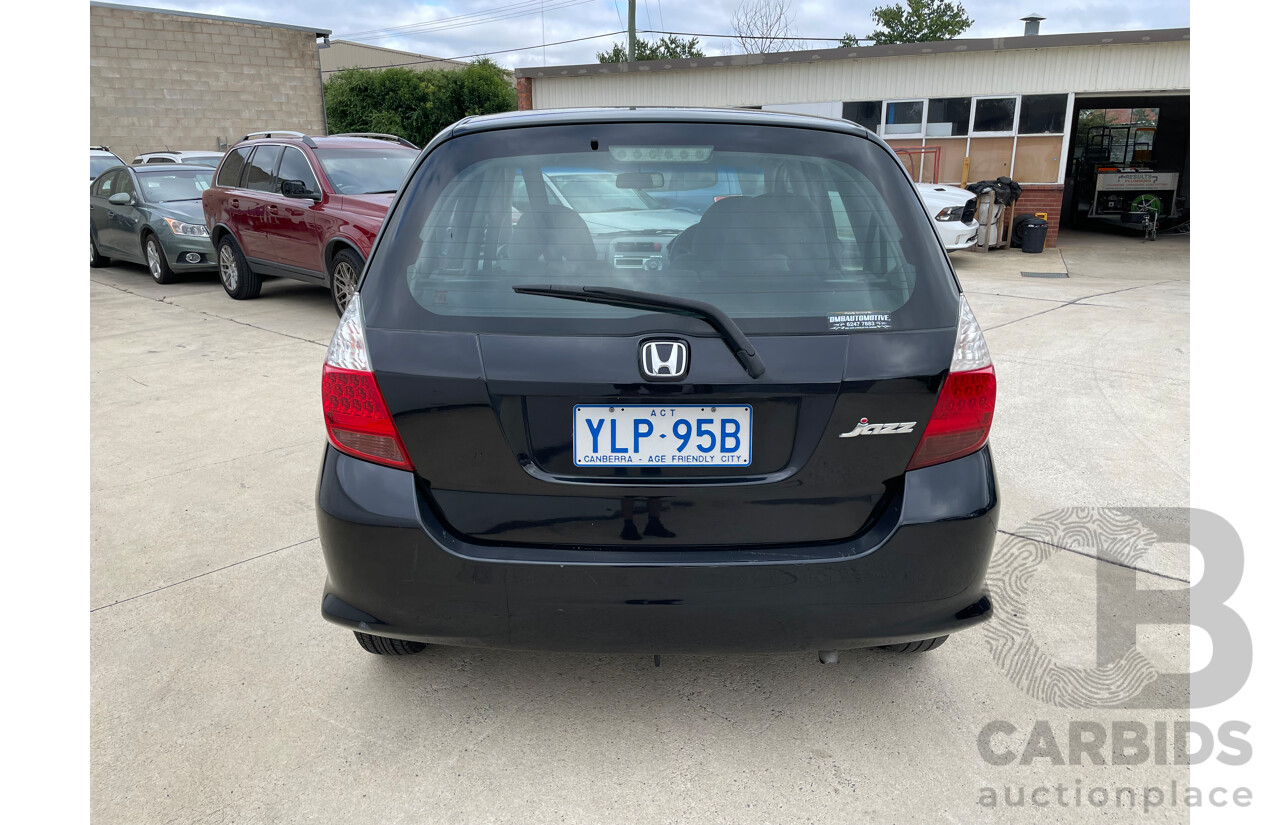 9/2006 Honda Jazz GLi MY06 5d Hatchback Black 1.3L