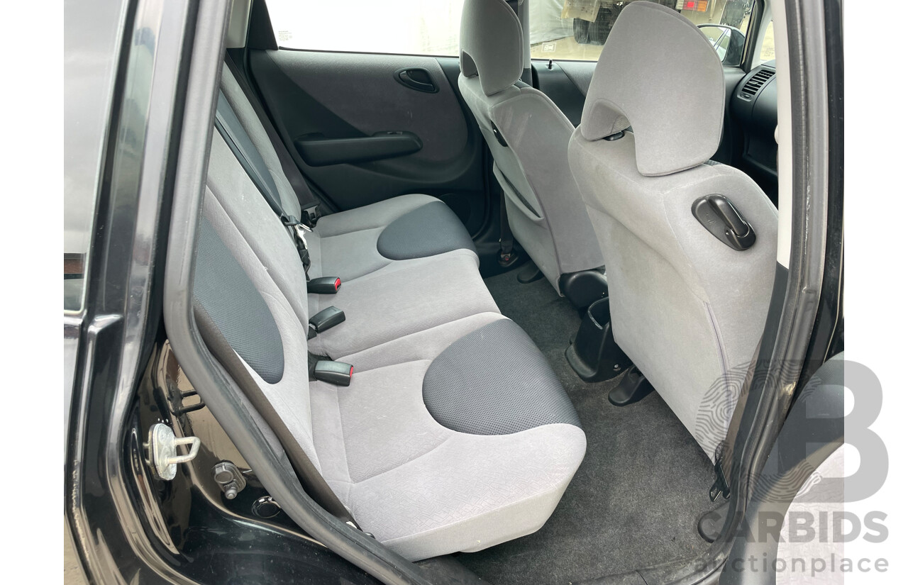 9/2006 Honda Jazz GLi MY06 5d Hatchback Black 1.3L