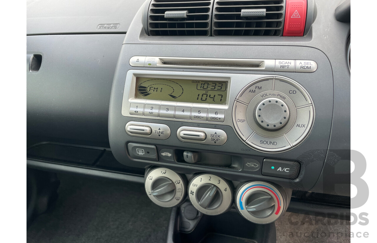 9/2006 Honda Jazz GLi MY06 5d Hatchback Black 1.3L