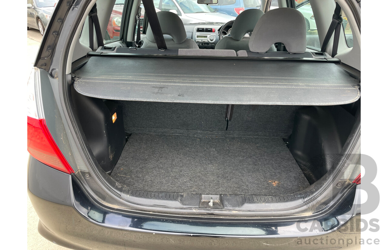 9/2006 Honda Jazz GLi MY06 5d Hatchback Black 1.3L