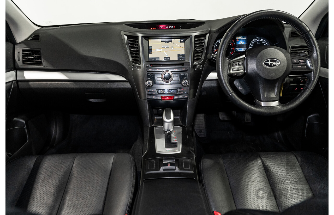 06/2014 Subaru Outback 2.5i AWD MY14 4D Wagon White 2.5L