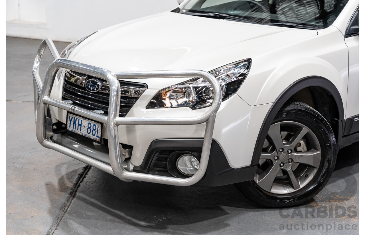 06/2014 Subaru Outback 2.5i AWD MY14 4D Wagon White 2.5L