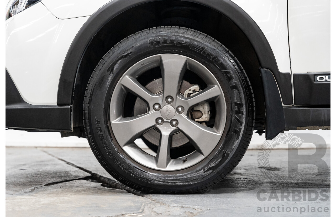 06/2014 Subaru Outback 2.5i AWD MY14 4D Wagon White 2.5L