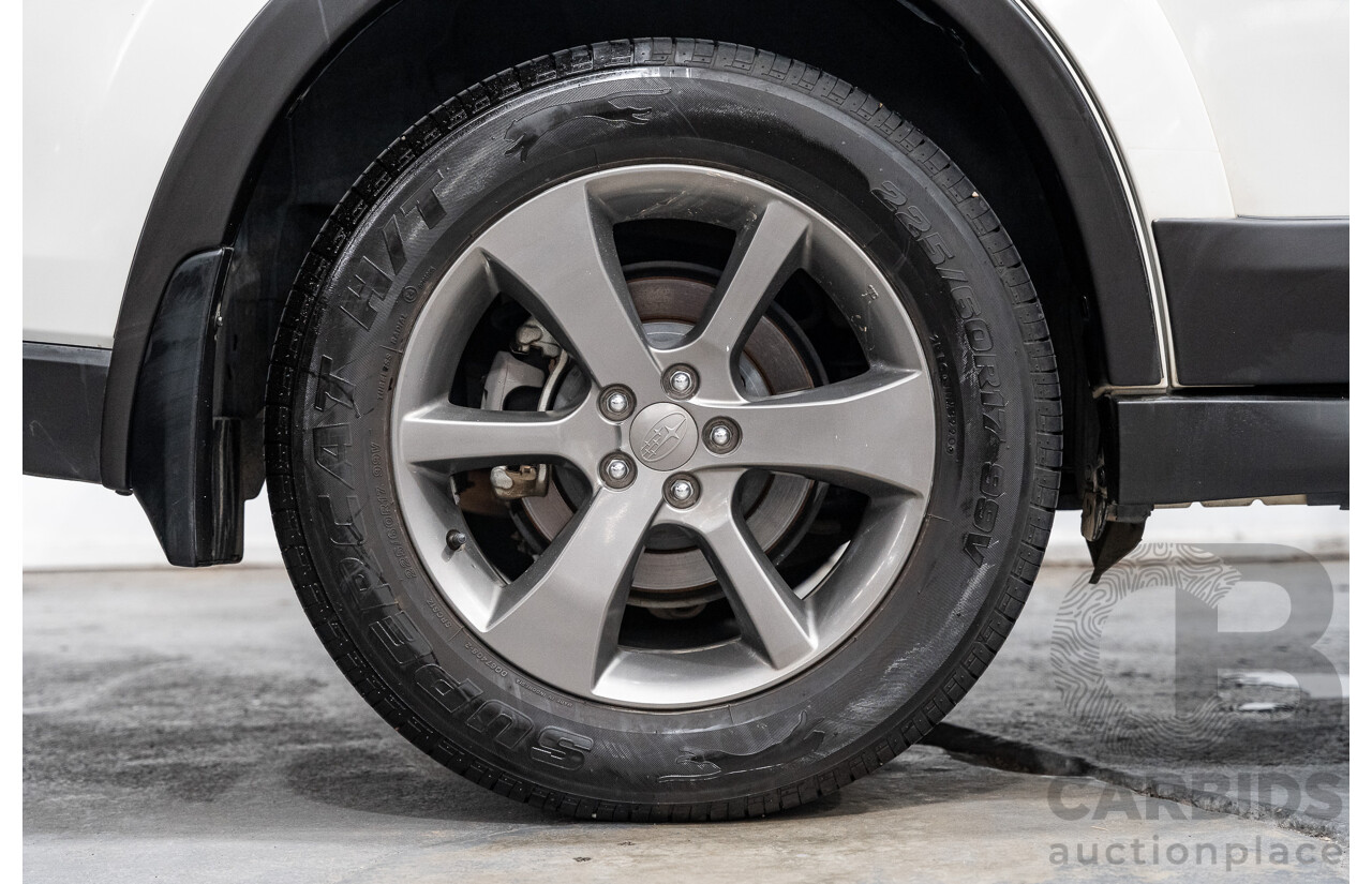 06/2014 Subaru Outback 2.5i AWD MY14 4D Wagon White 2.5L