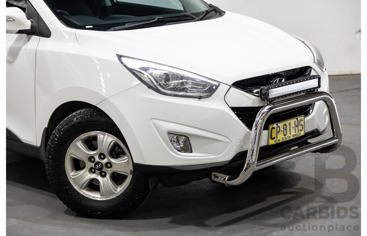 11/2014 Hyundai IX35 Highlander (AWD) LM SERIES II 4D Wagon White Turbo Diesel 2.0L