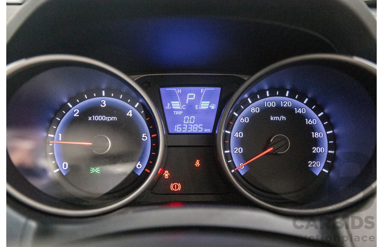 11/2014 Hyundai IX35 Highlander (AWD) LM SERIES II 4D Wagon White Turbo Diesel 2.0L