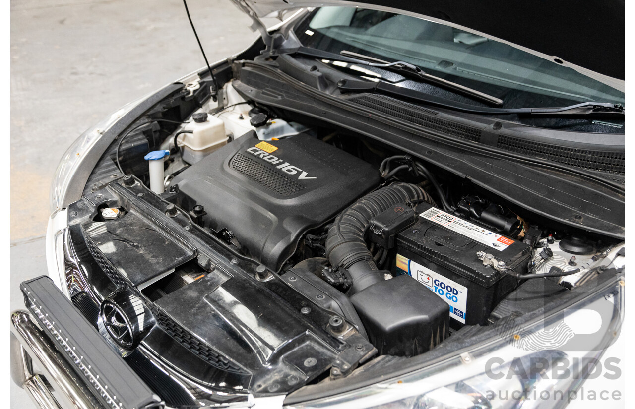 11/2014 Hyundai IX35 Highlander (AWD) LM SERIES II 4D Wagon White Turbo Diesel 2.0L