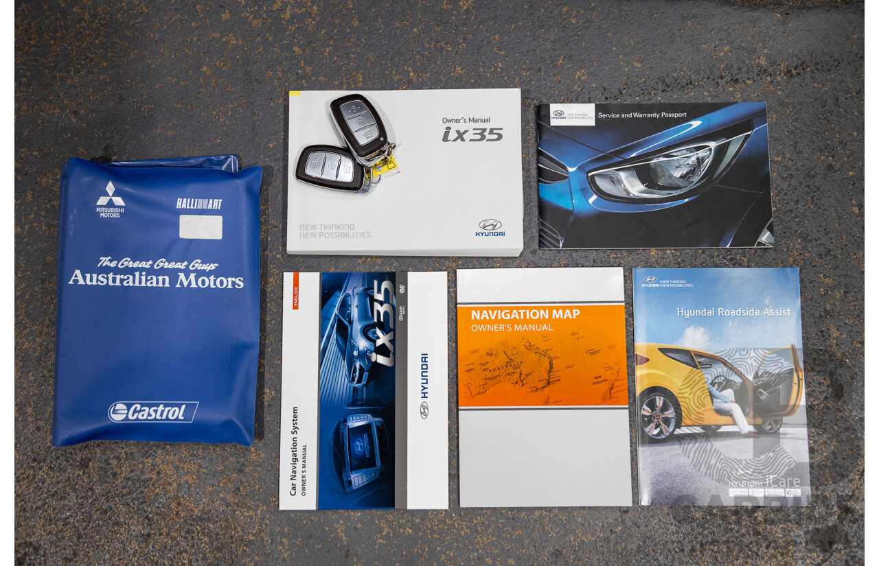 11/2014 Hyundai IX35 Highlander (AWD) LM SERIES II 4D Wagon White Turbo Diesel 2.0L