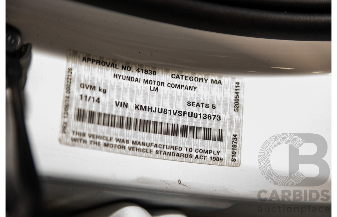 11/2014 Hyundai IX35 Highlander (AWD) LM SERIES II 4D Wagon White Turbo Diesel 2.0L