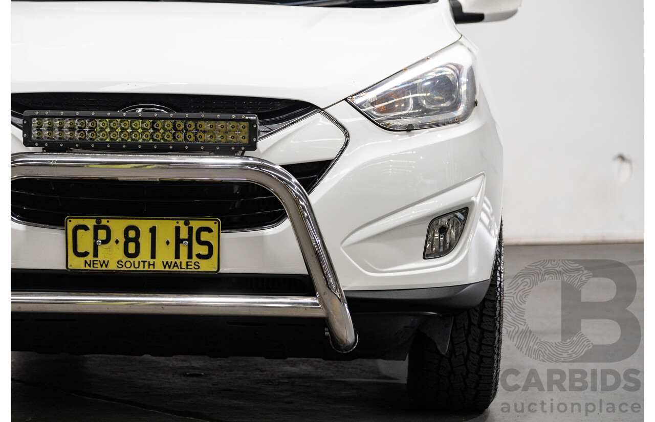 11/2014 Hyundai IX35 Highlander (AWD) LM SERIES II 4D Wagon White Turbo Diesel 2.0L