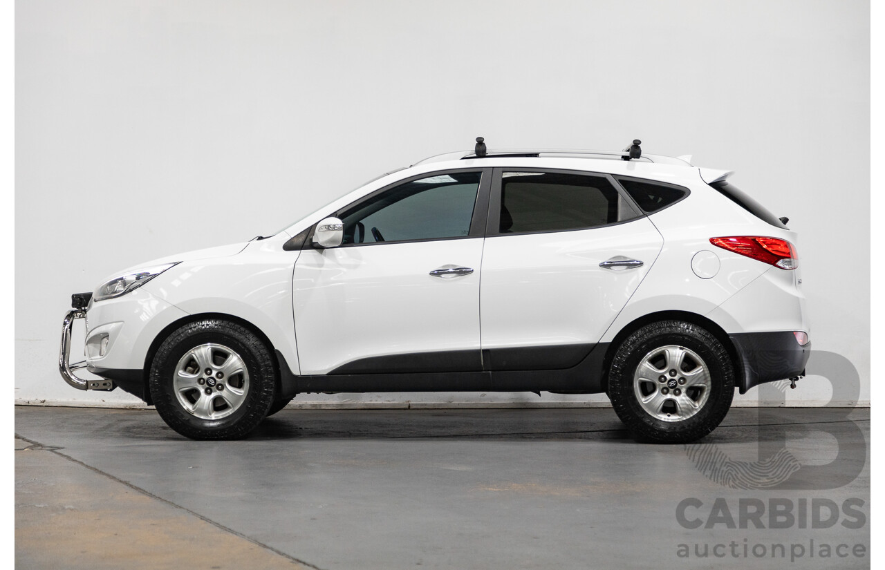 11/2014 Hyundai IX35 Highlander (AWD) LM SERIES II 4D Wagon White Turbo Diesel 2.0L