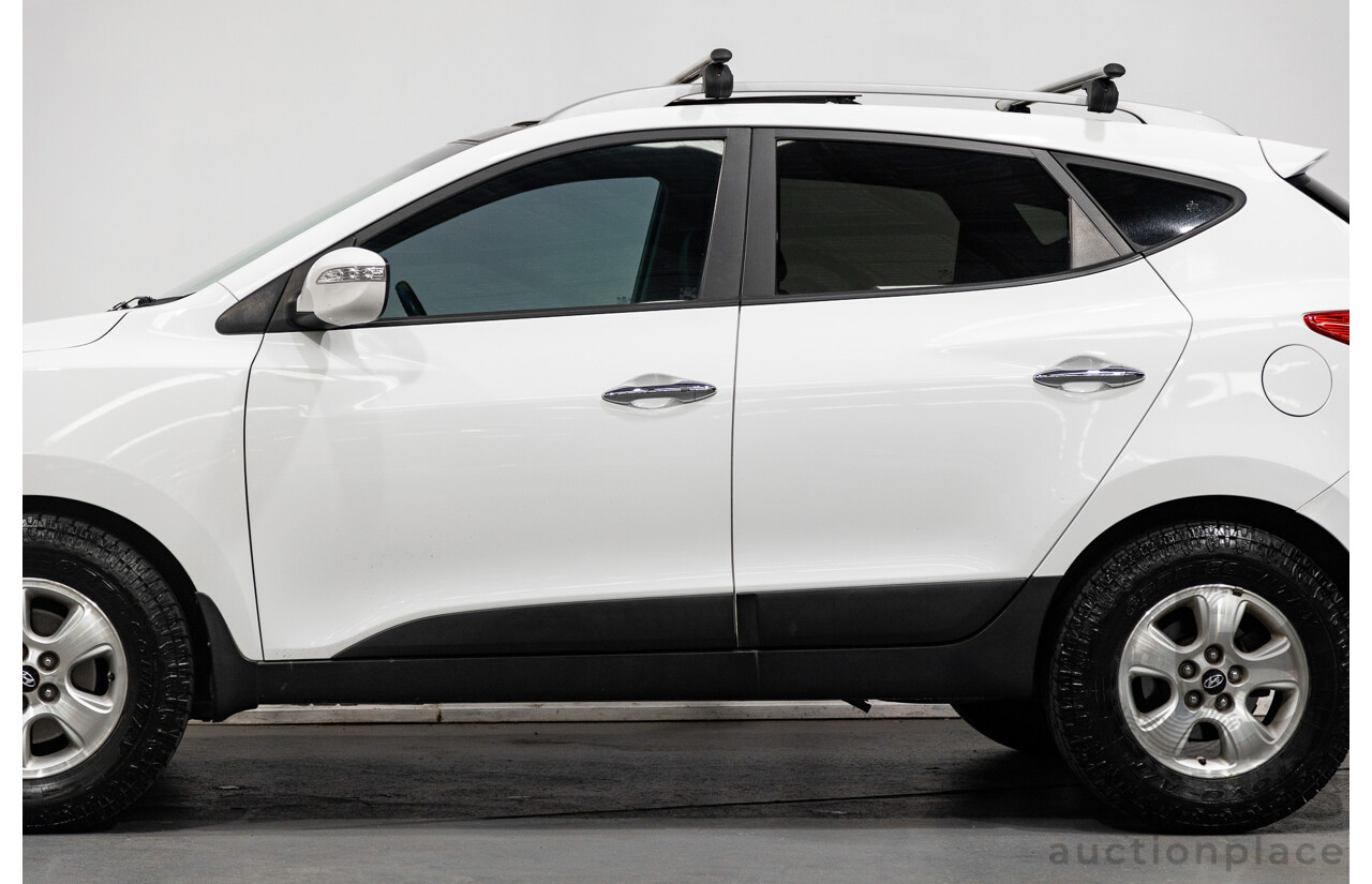 11/2014 Hyundai IX35 Highlander (AWD) LM SERIES II 4D Wagon White Turbo Diesel 2.0L