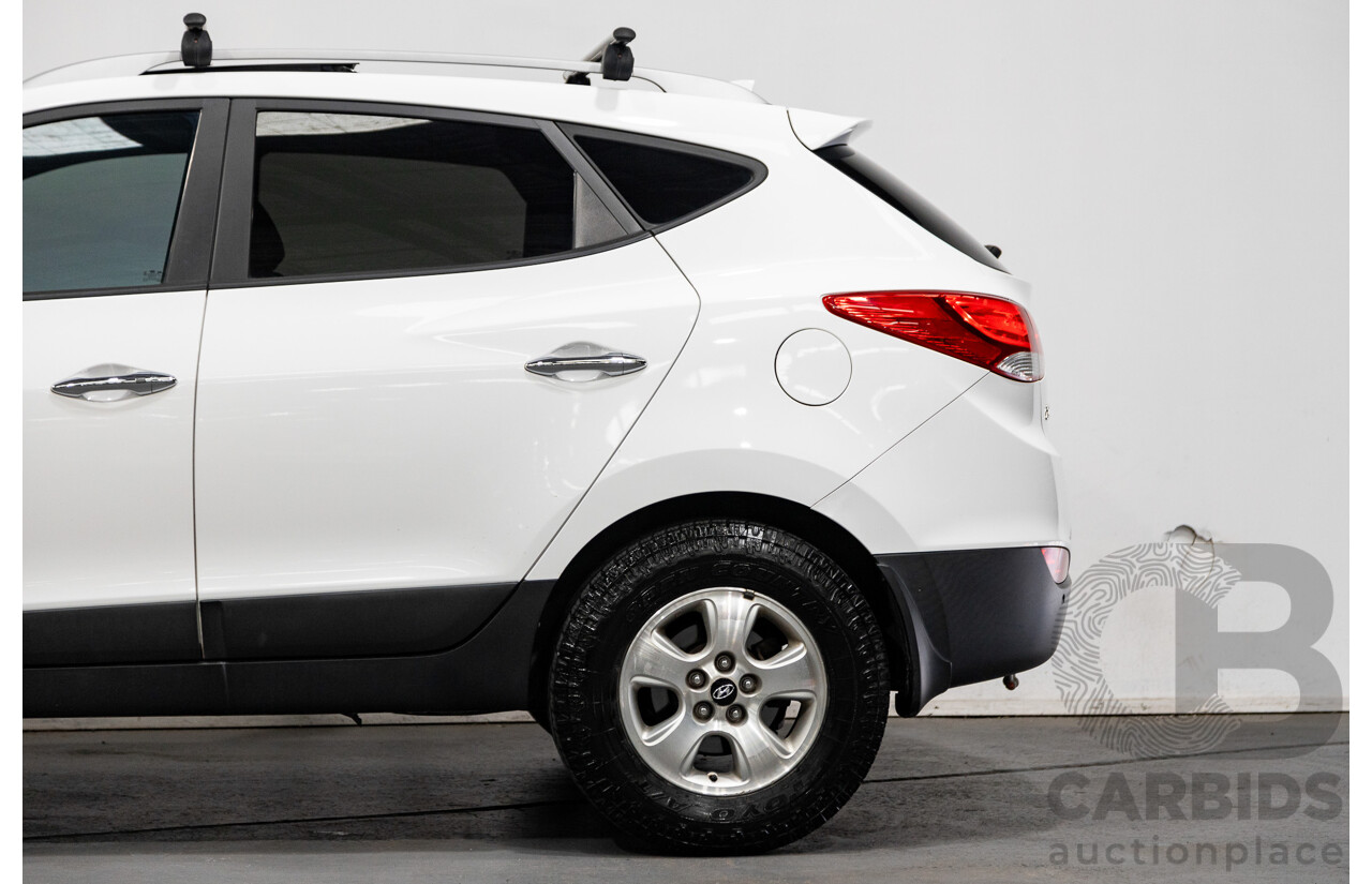 11/2014 Hyundai IX35 Highlander (AWD) LM SERIES II 4D Wagon White Turbo Diesel 2.0L