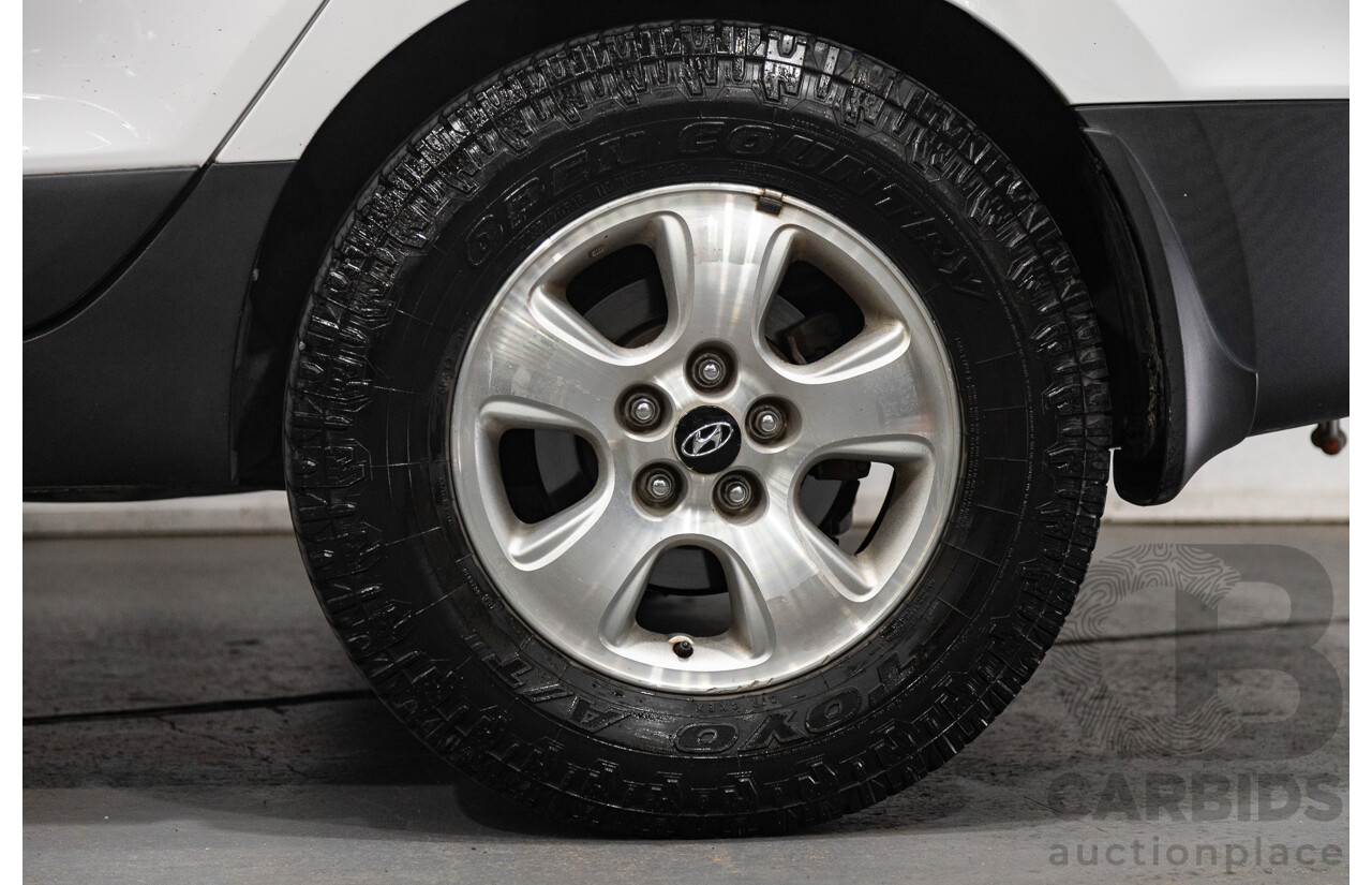 11/2014 Hyundai IX35 Highlander (AWD) LM SERIES II 4D Wagon White Turbo Diesel 2.0L