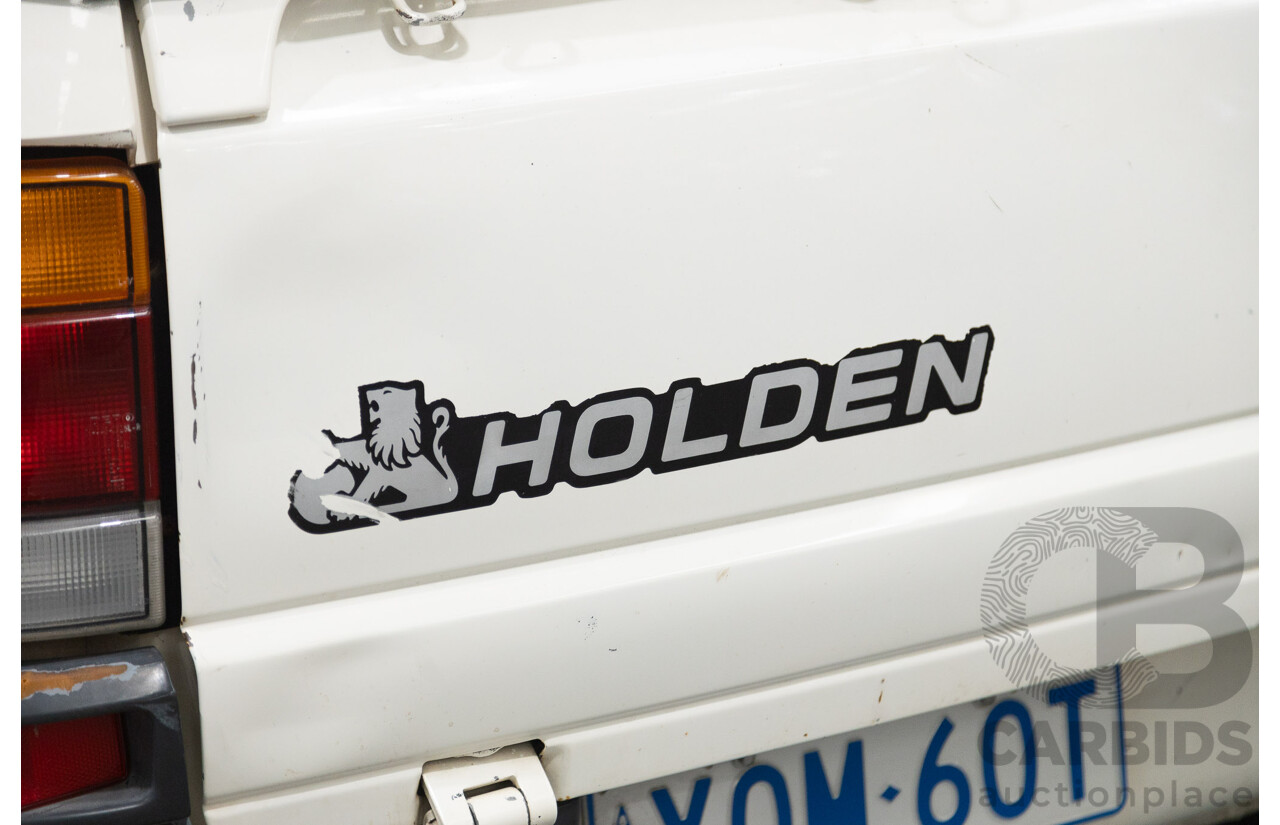 08/1990 Holden Commodore VG 2d Utility White Turbo V8 LS1 5.7L - Modified