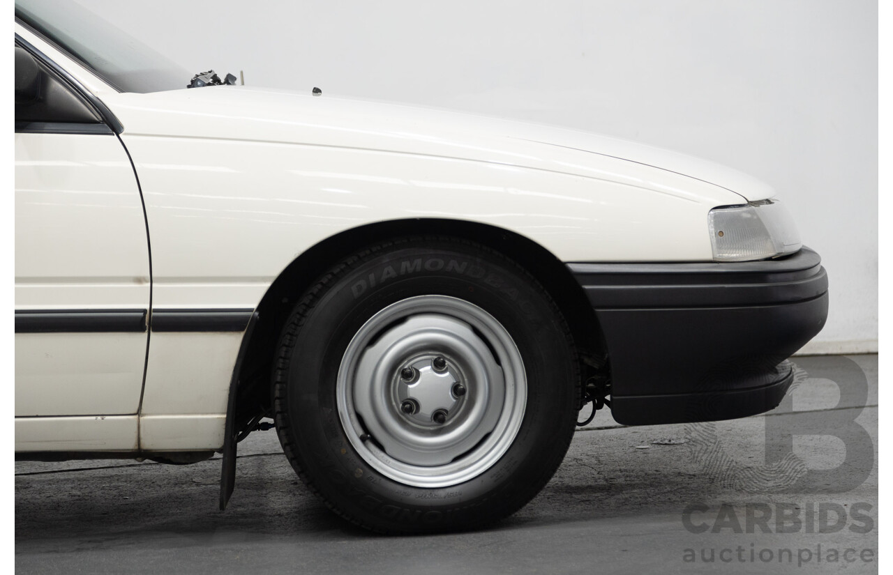 08/1990 Holden Commodore VG 2d Utility White Turbo V8 LS1 5.7L - Modified