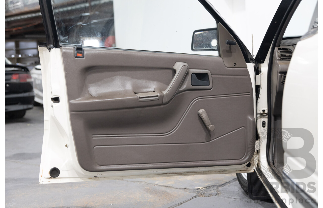 08/1990 Holden Commodore VG 2d Utility White Turbo V8 LS1 5.7L - Modified