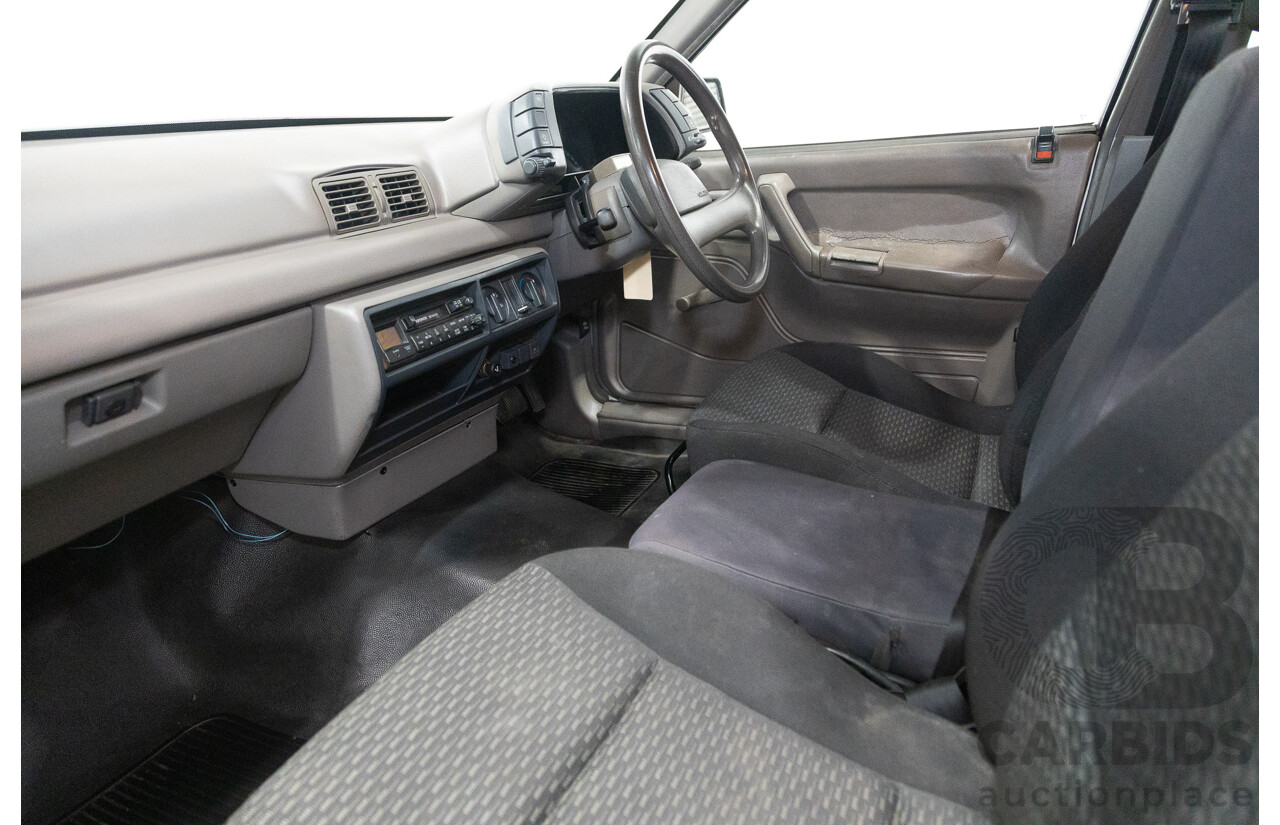 08/1990 Holden Commodore VG 2d Utility White Turbo V8 LS1 5.7L - Modified