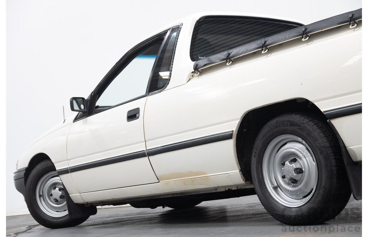 08/1990 Holden Commodore VG 2d Utility White Turbo V8 LS1 5.7L - Modified