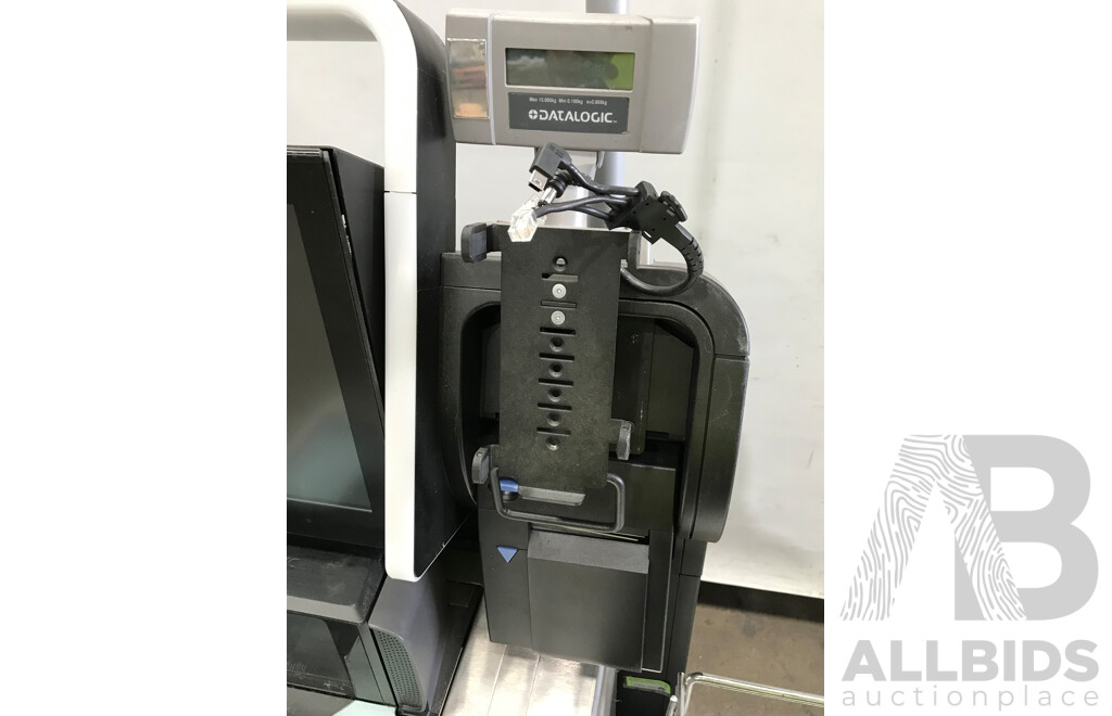 Toshiba Self Check Out Machine