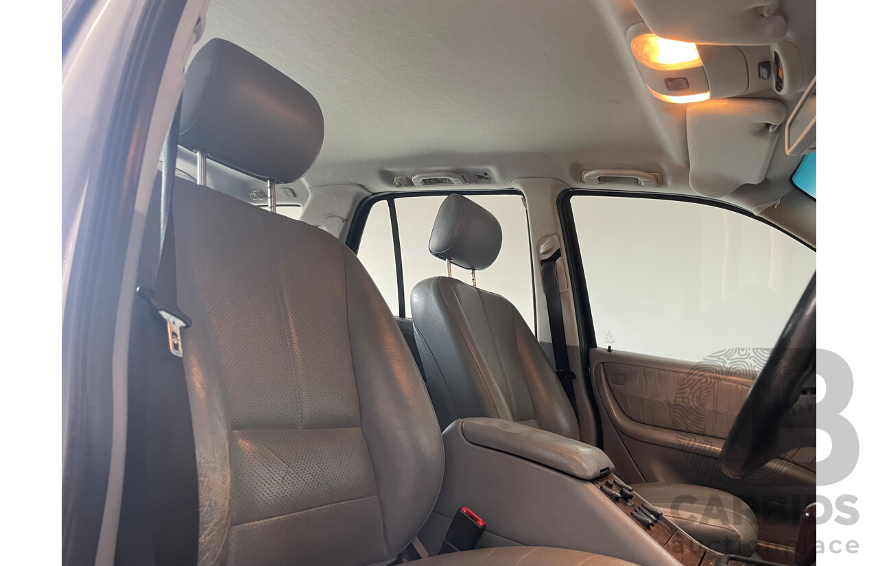 4/2000 Mercedes-Benz ML 430 (4x4)  4d Wagon Silver 4.3L