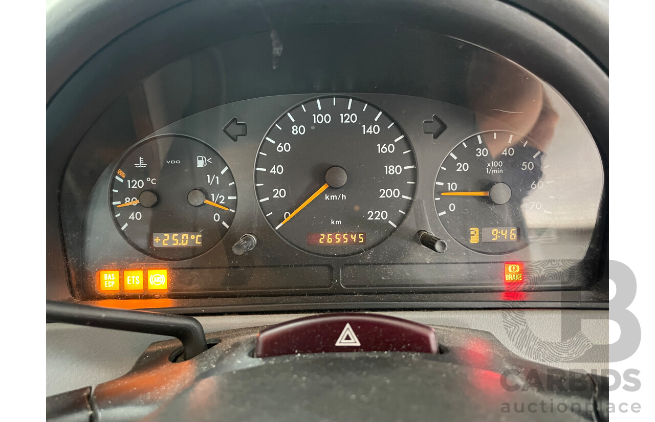 4/2000 Mercedes-Benz ML 430 (4x4)  4d Wagon Silver 4.3L