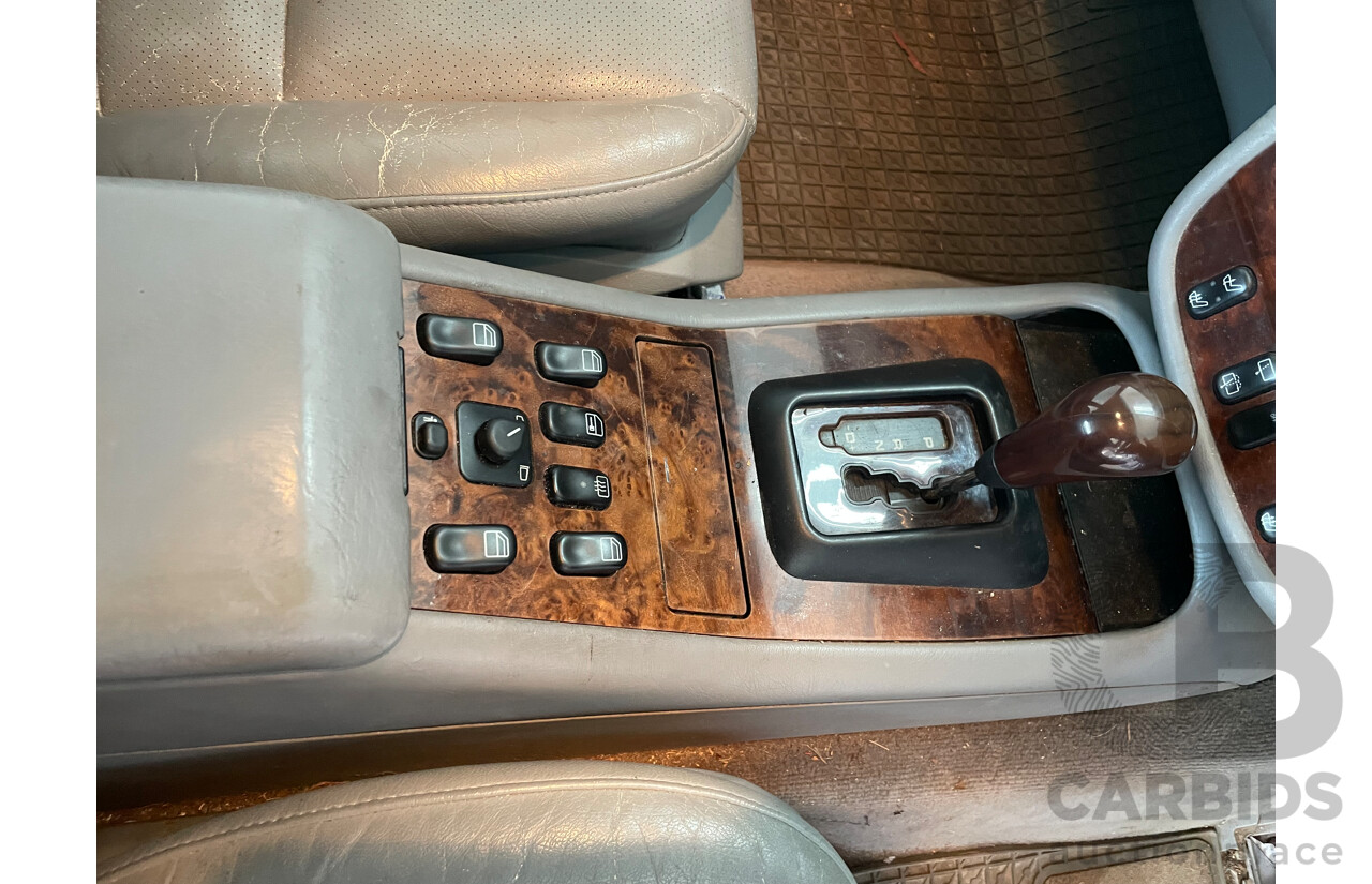 4/2000 Mercedes-Benz ML 430 (4x4)  4d Wagon Silver 4.3L