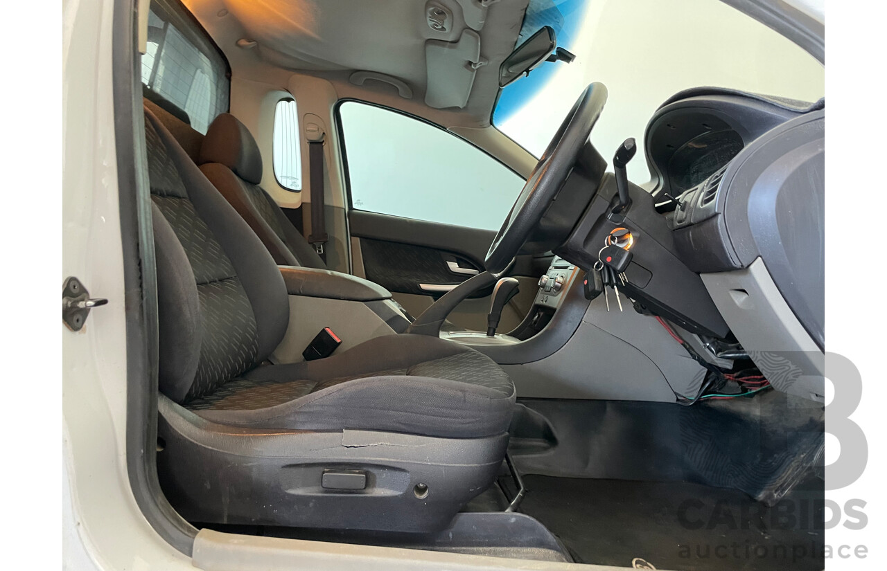 06/06 Ford Falcon RTV RWD BF Utility White 4.0L